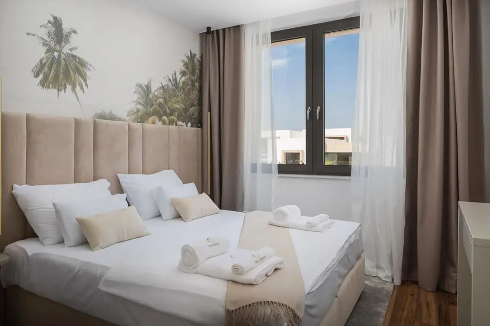the-palms-resort-villa-dream-room1